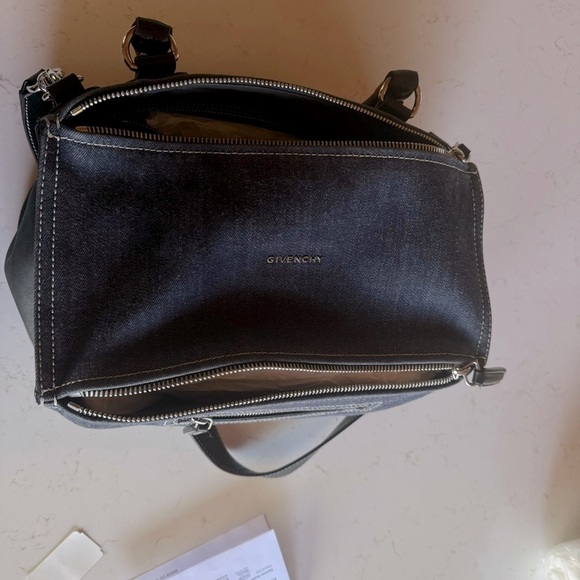 GIVENCHY “Pandora” Denim/Leather Bag Excellent condition!! Size Medium - Picture 9 of 13